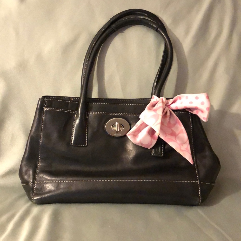 Coach black leather handbag - EUC.